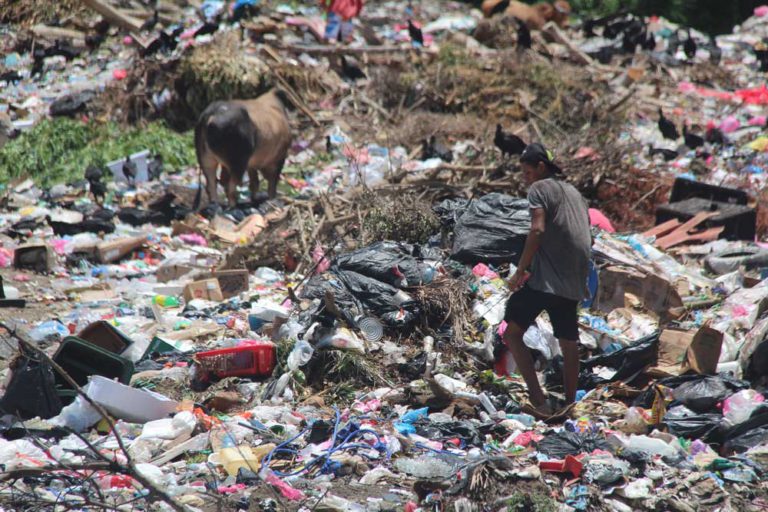 Nicaragua dumpster